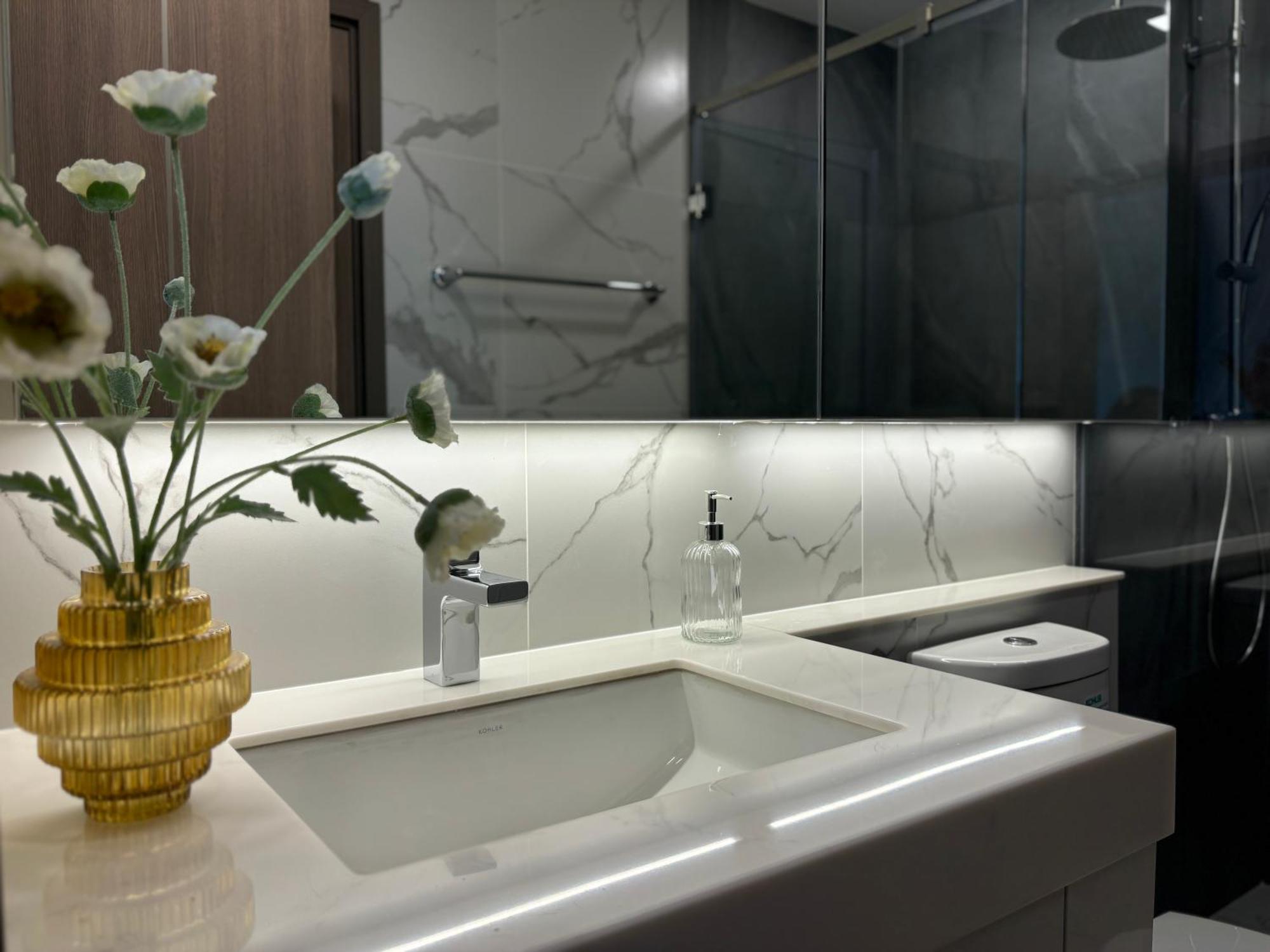Astra Sky River 2 Bedroom Rooftop Swimming Pool Gym Centre Căn hộ