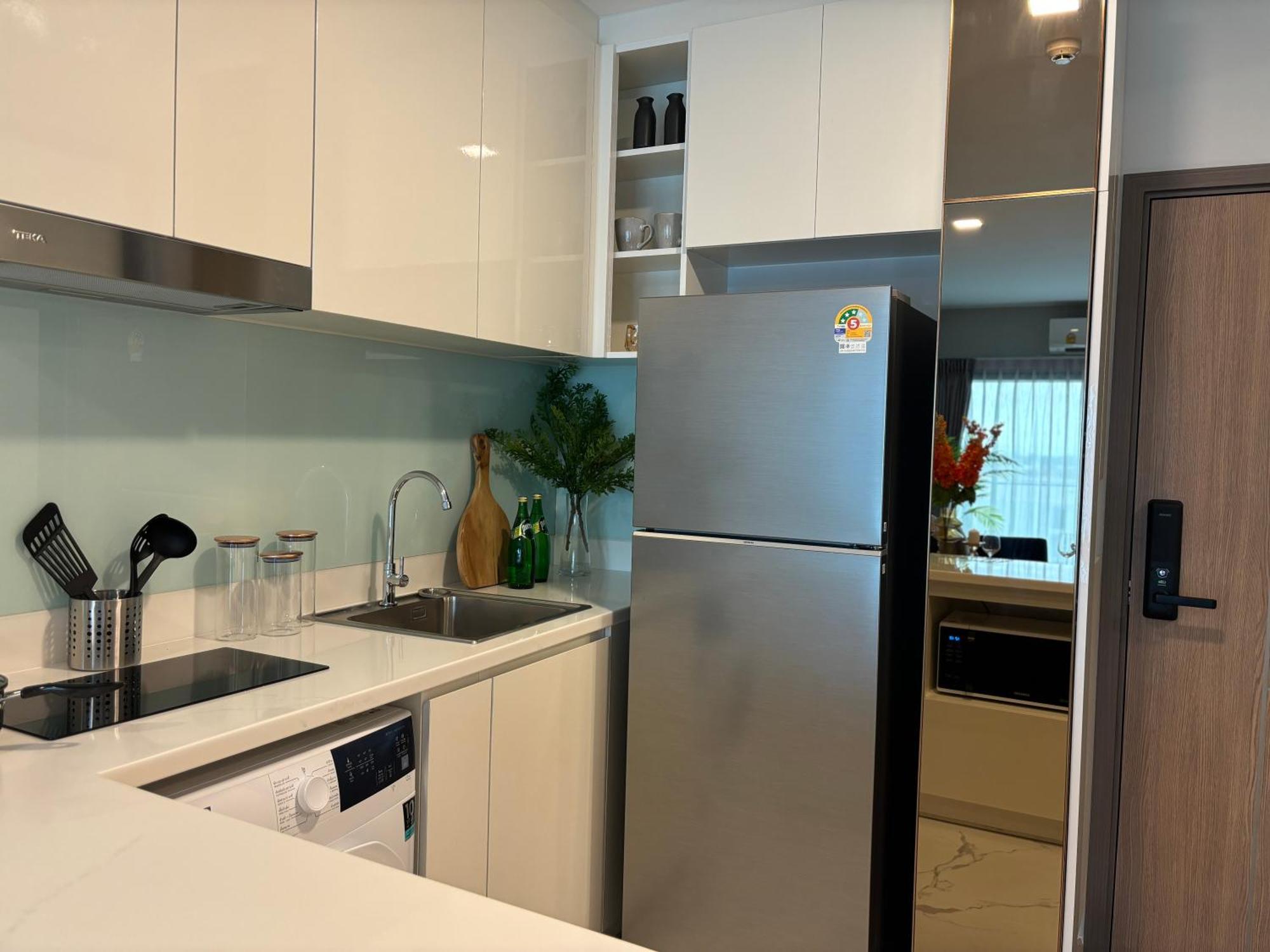 Căn hộ Astra Sky River 2 Bedroom Rooftop Swimming Pool Gym Centre *