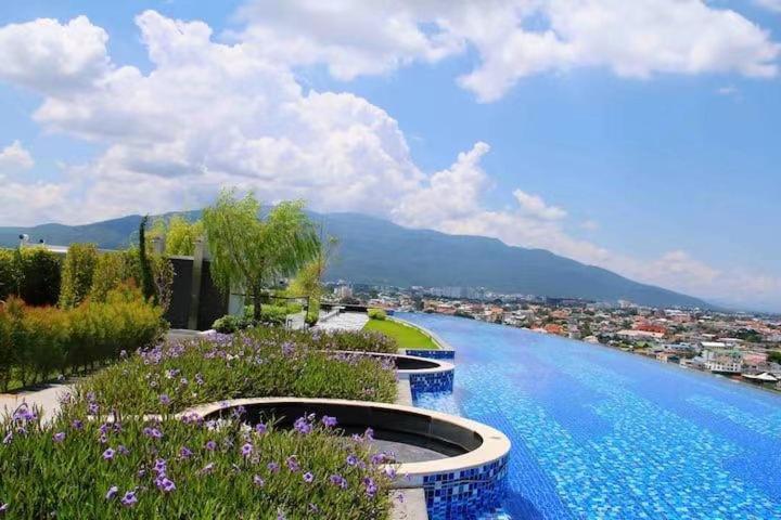 Căn hộ Astra Sky River 2 Bedroom Rooftop Swimming Pool Gym Centre *